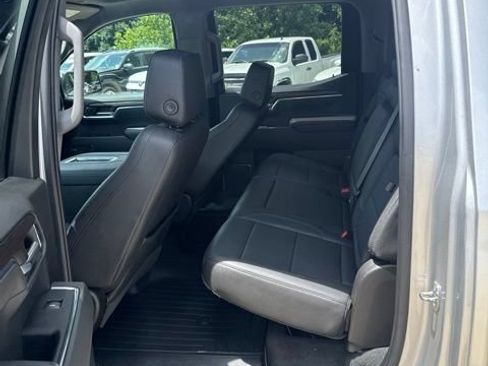 Used 2022 GMC Sierra 1500 SLT w/ SLT Premium Plus Package AWD/4WD image 13