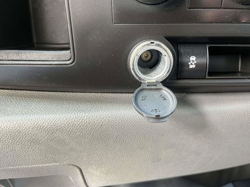 Used 2013 GMC Sierra 1500 W/T image 11