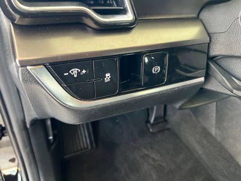 Certified 2024 Kia Sportage EX FWD image 48