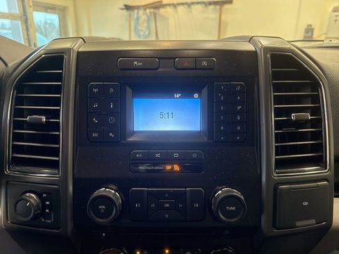 Certified 2018 Ford F150 XLT AWD/4WD image 19