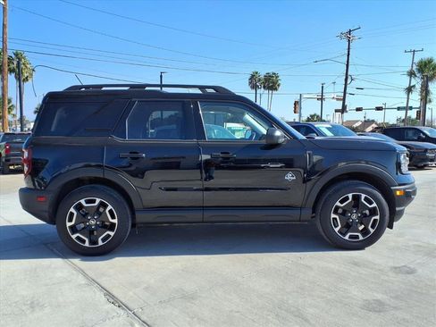 Used 2023 Ford Bronco Sport Outer Banks w/ Tech Package image 8