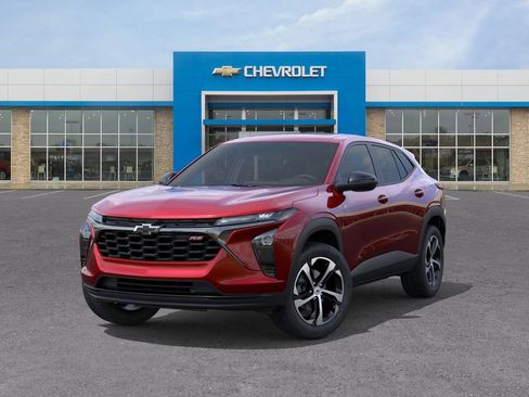 New 2026 Chevrolet Trax RS w/ Sunroof Package FWD image 6