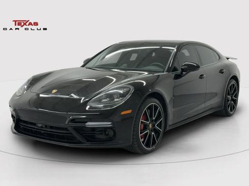 Used 2019 Porsche Panamera Turbo image 3