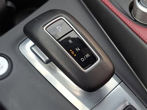 Used 2024 INFINITI QX50 Sport image 17