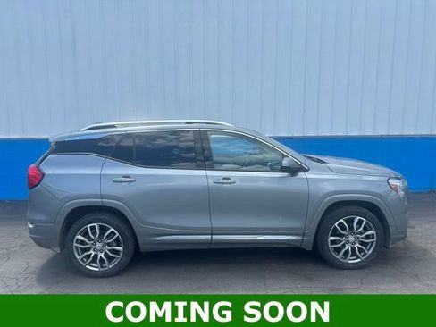 Used 2023 GMC Terrain Denali AWD/4WD image 1
