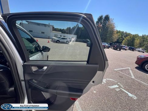 Used 2024 Ford Escape ST-Line w/ Equipment Group 301A FWD image 31