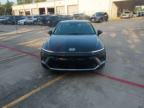 Used 2025 Hyundai Sonata SEL FWD image 5