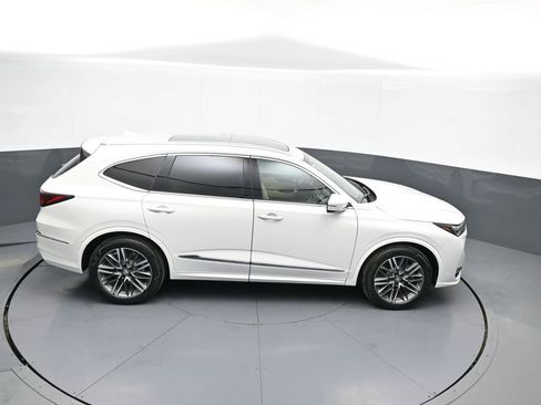 New 2025 Acura MDX Advance Package image 39
