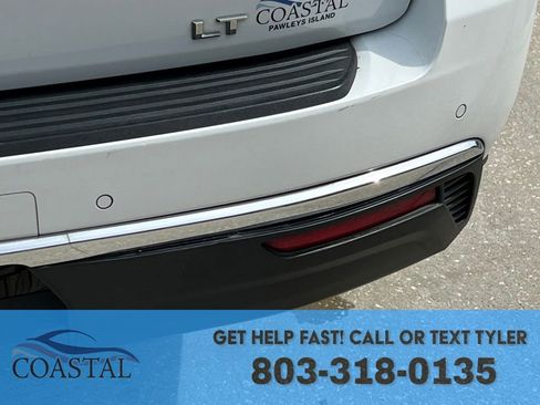 Used 2022 Chevrolet Suburban LT AWD/4WD image 33