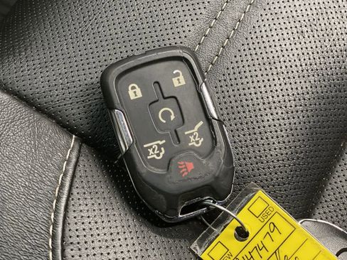 Used 2016 GMC Yukon XL Denali w/ Enhanced Security Package image 27