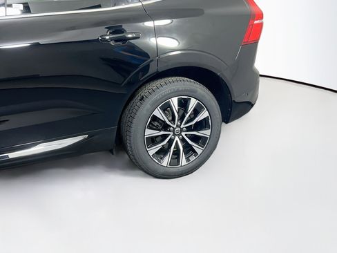 Used 2023 Volvo XC60 B5 Plus AWD/4WD image 30