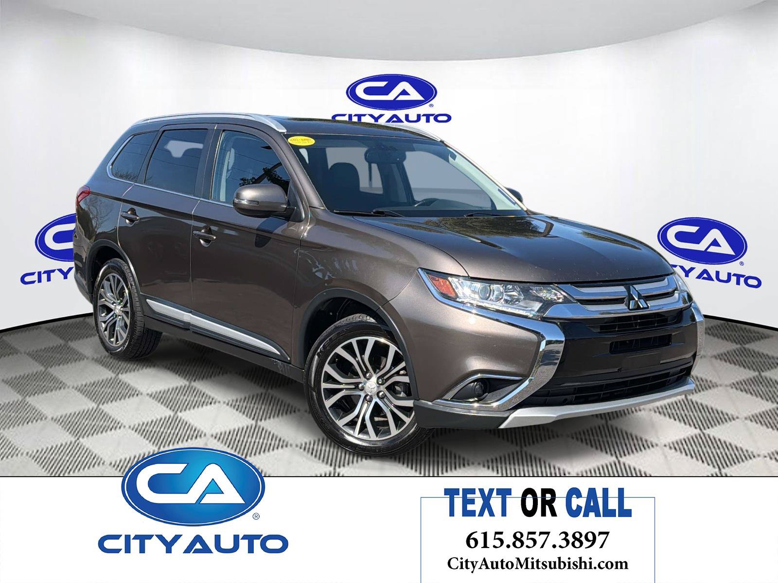 Used 2017 Mitsubishi Outlander SEL FWD image 1