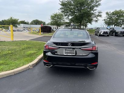Certified 2025 Lexus ES 350 w/ Premium Package