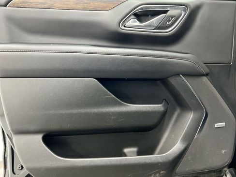 Used 2024 Chevrolet Tahoe Premier image 21