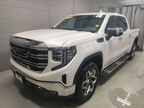 Certified 2023 GMC Sierra 1500 SLT w/ SLT Premium Plus Package AWD/4WD image 15