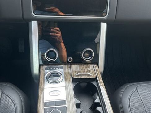 Used 2018 Land Rover Range Rover Supercharged AWD/4WD image 14