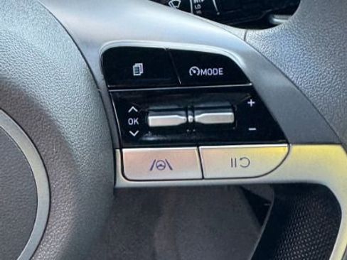 Used 2021 Hyundai Elantra SEL w/ Cargo Package image 22