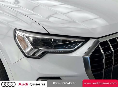 Used 2023 Audi Q3 2.0T Premium w/ Convenience Package image 9