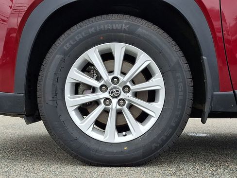 Used 2024 Toyota Grand Highlander AWD image 10