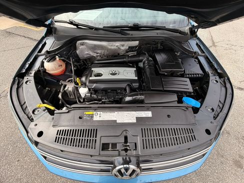 Used 2017 Volkswagen Tiguan S image 21