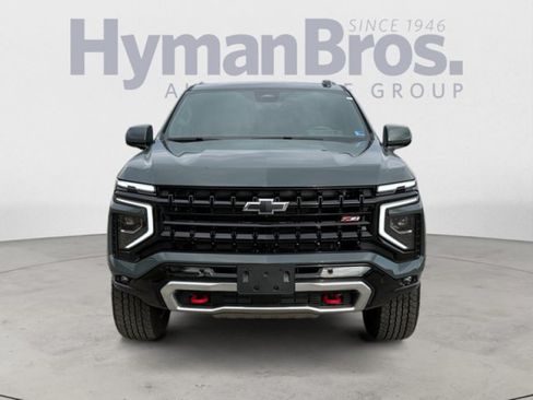 Used 2025 Chevrolet Tahoe Z71 w/ Z71 Off-Road Package AWD/4WD image 8