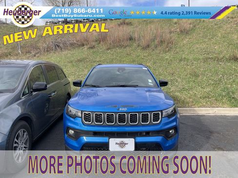 Used 2025 Jeep Compass Latitude image 1