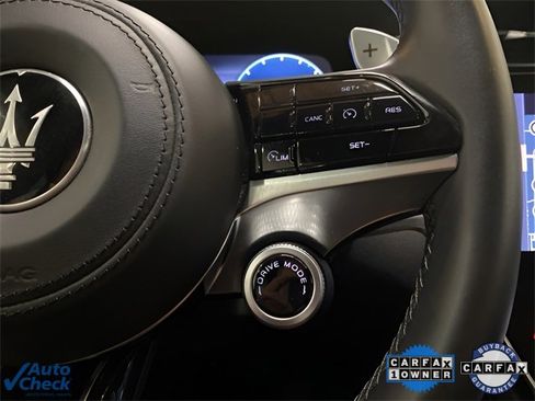Used 2023 Maserati Grecale GT image 31