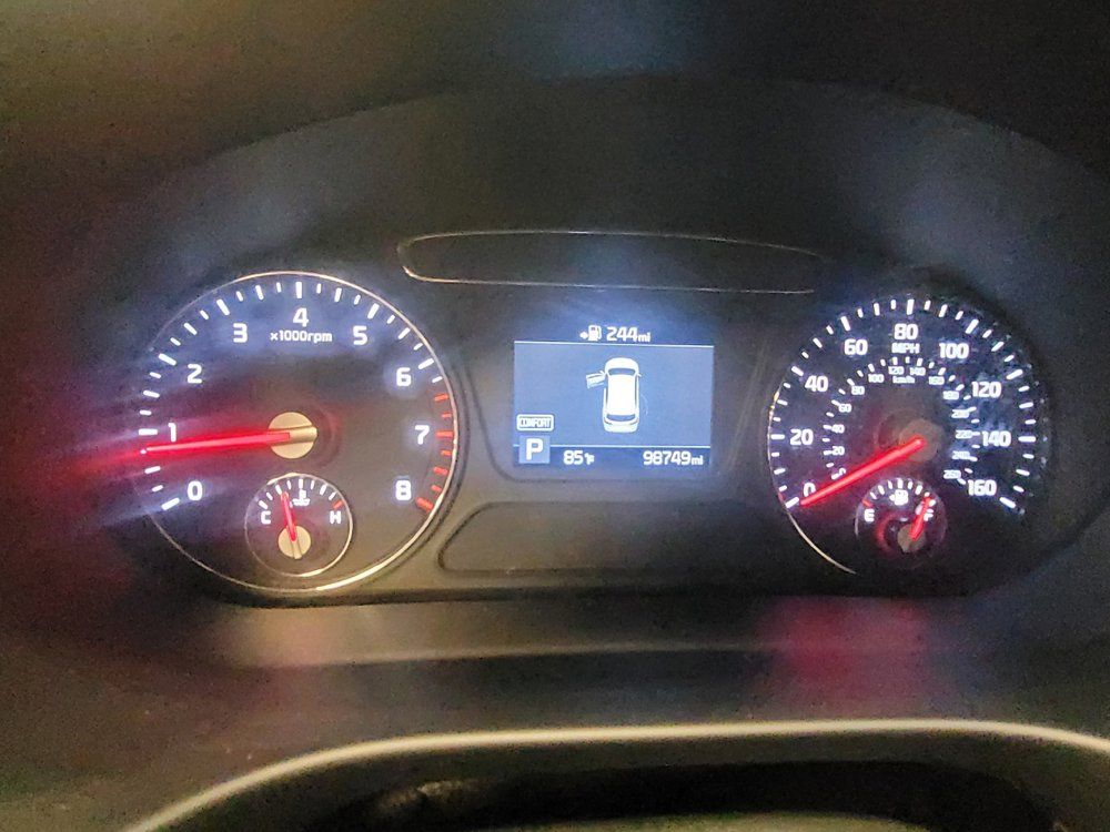 Used 2019 Kia Sorento FWD image 23