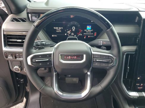 Used 2025 GMC Yukon XL Elevation RWD image 20
