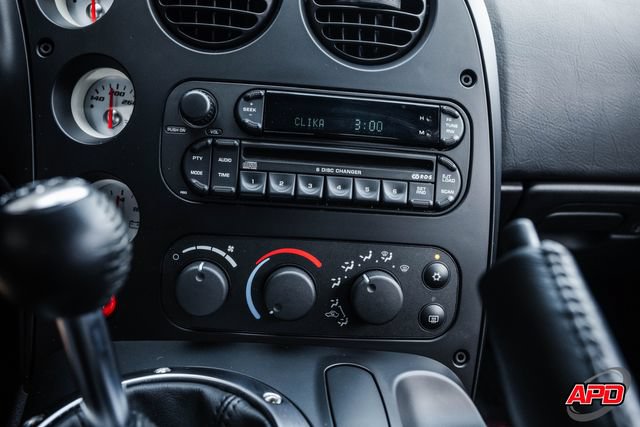 Used 2006 Dodge Viper SRT-10 RWD image 17