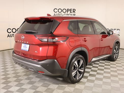 Used 2023 Nissan Rogue SL w/ SL Premium Package image 22