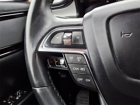 Used 2021 Lincoln Nautilus AWD w/ Equipment Group 101A image 30