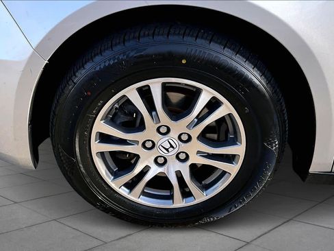 Used 2013 Honda Odyssey EX image 11