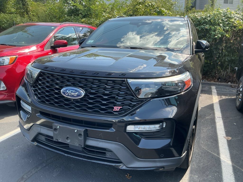 Used 2020 Ford Explorer ST w/ ST Street Pack AWD/4WD image 2