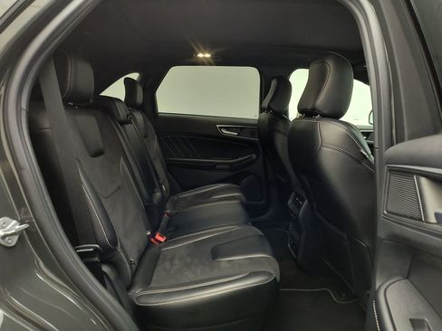 Used 2022 Ford Edge ST w/ Equipment Group 401A image 32