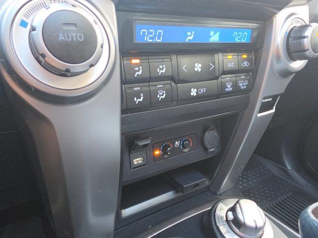 Used 2022 Toyota 4Runner Limited AWD/4WD image 50