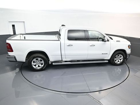Used 2022 RAM 1500 Laramie AWD/4WD image 15