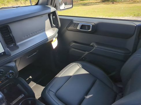 New 2026 Ford Bronco Badlands AWD/4WD image 15