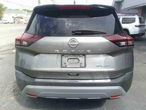 Used 2023 Nissan Rogue SV w/ SV Premium B Package AWD/4WD image 4