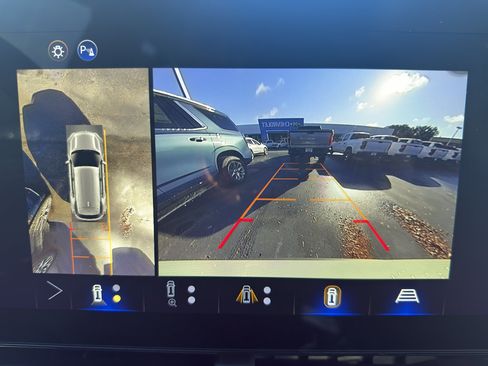 New 2026 Chevrolet Equinox LT w/ Convenience Package II image 14