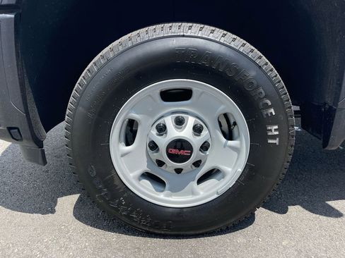 Used 2025 GMC Sierra 2500 Pro w/ Convenience Package image 29