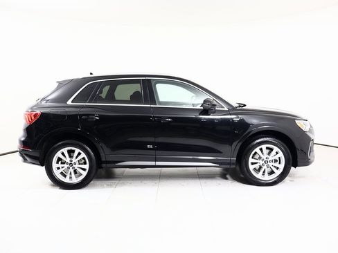 Used 2025 Audi Q3 2.0T Premium Plus w/ Premium Plus Package image 19
