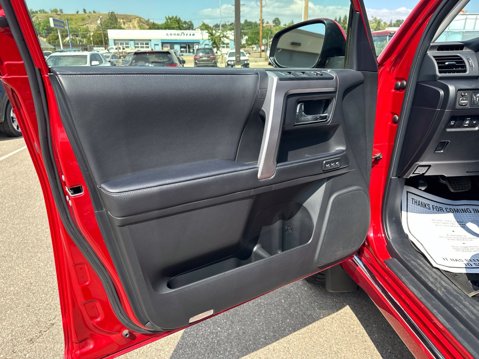 Used 2022 Toyota 4Runner Limited AWD/4WD image 17
