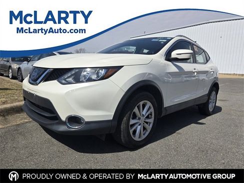 Certified 2018 Nissan Rogue Sport SV w/ SV All-Weather Package image 1