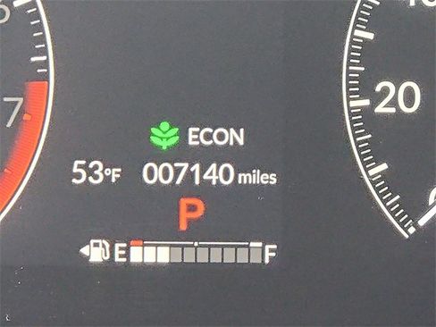 Used 2025 Honda HR-V Sport image 19