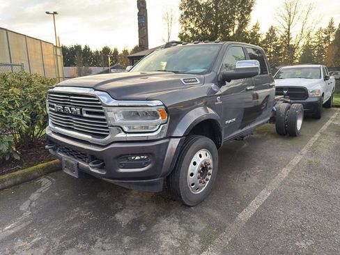 Used 2022 RAM 5500 Laramie image 1