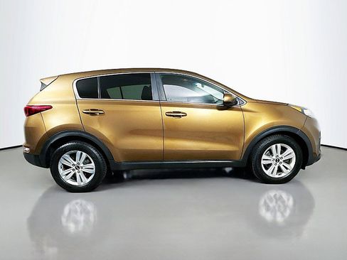 Used 2017 Kia Sportage LX FWD image 8