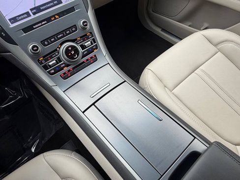 Used 2020 Lincoln MKZ AWD w/ Convenience Package image 16