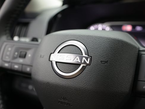 Used 2026 Nissan Pathfinder SV AWD/4WD image 29