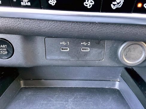 Used 2024 Nissan Rogue SV AWD/4WD image 16